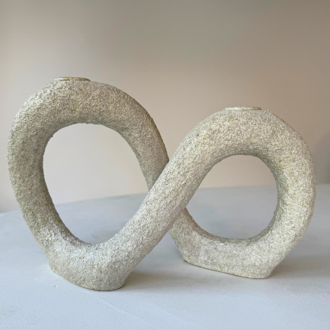 DACIAN KAARSHOUDER | POLYRESIN | BEIGE