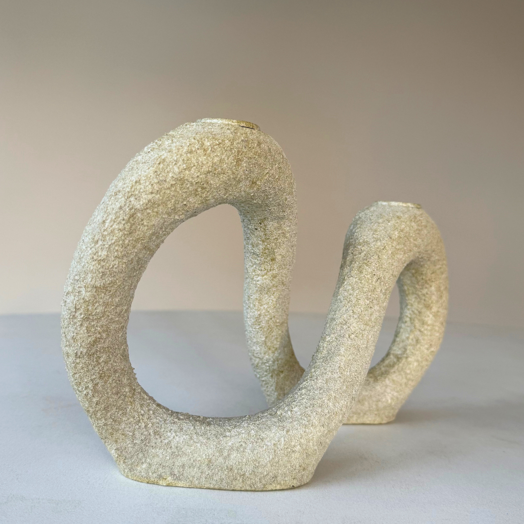 DACIAN KAARSHOUDER | POLYRESIN | BEIGE