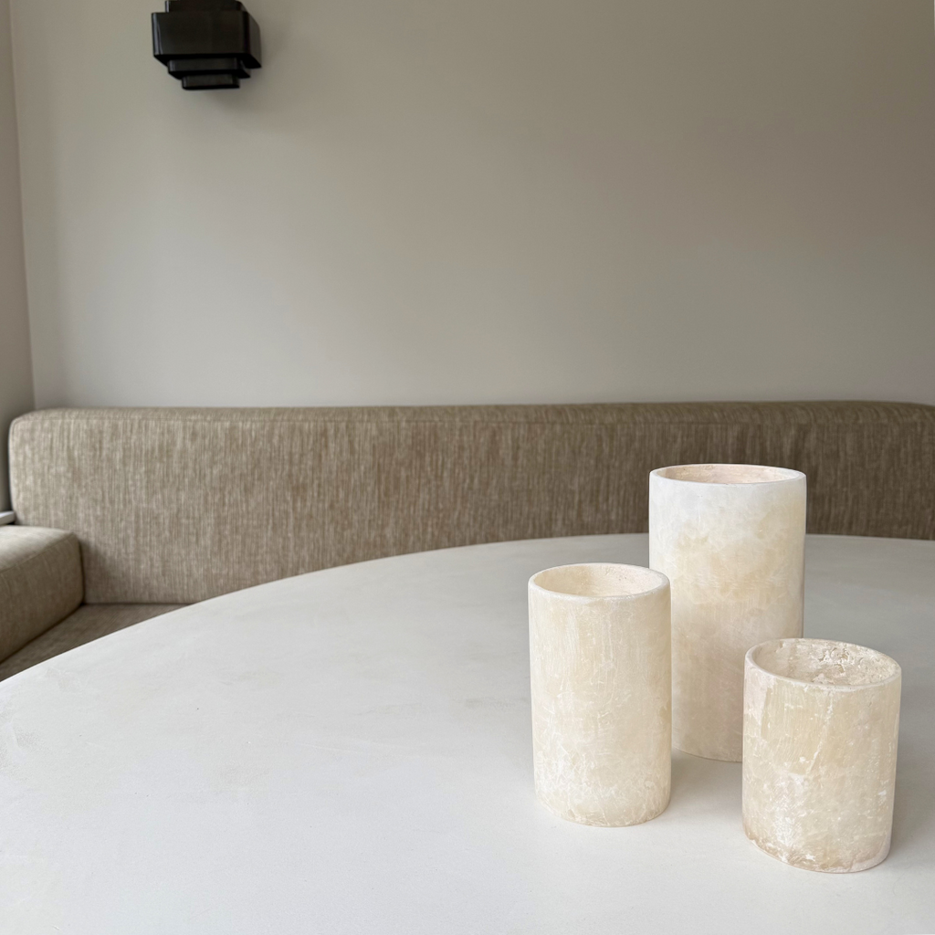 Elegante Cilinder alabaster waxinelichthouders voor interieur