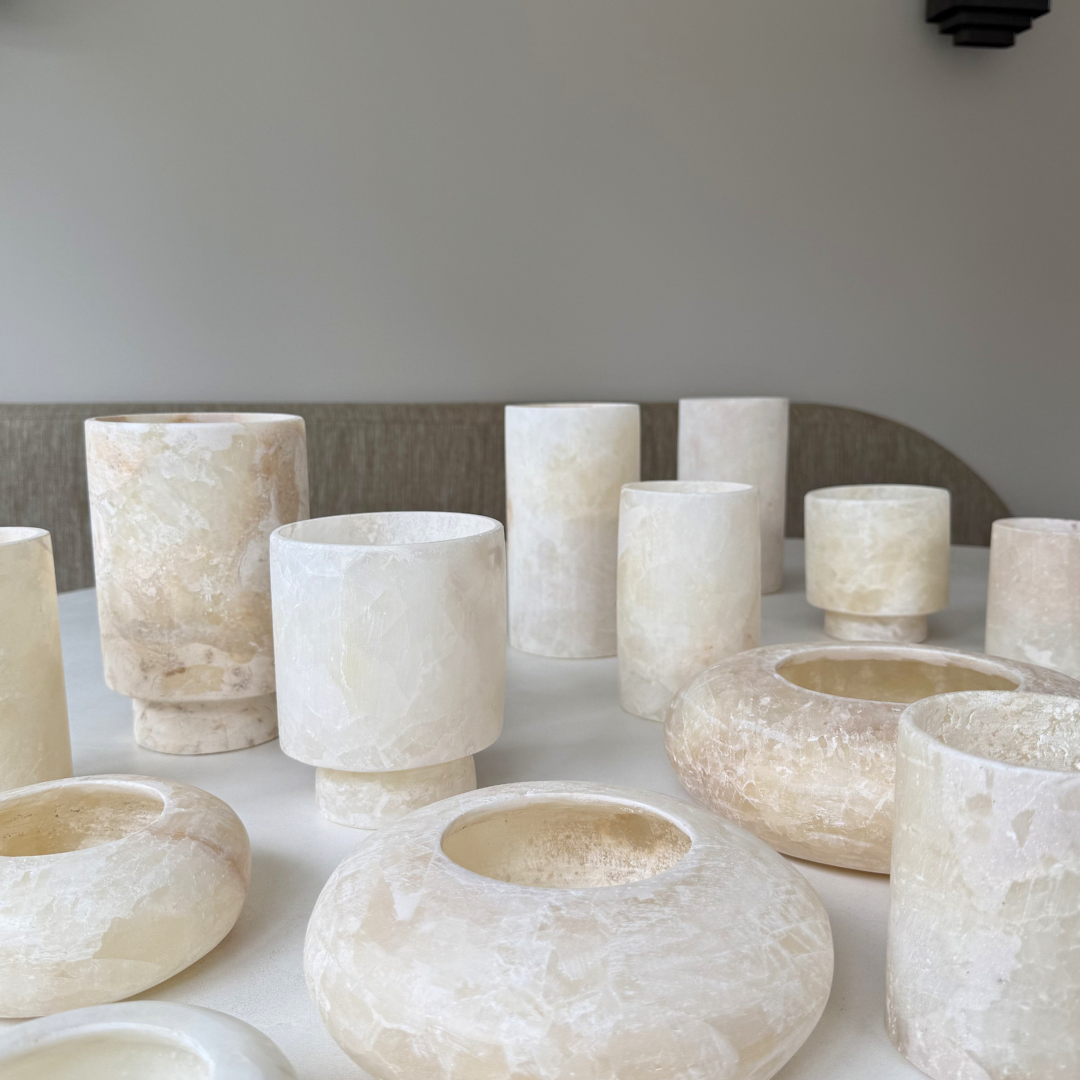 Diverse varianten en maten Alabaster waxinelichthouders - Wit-beige natuursteen