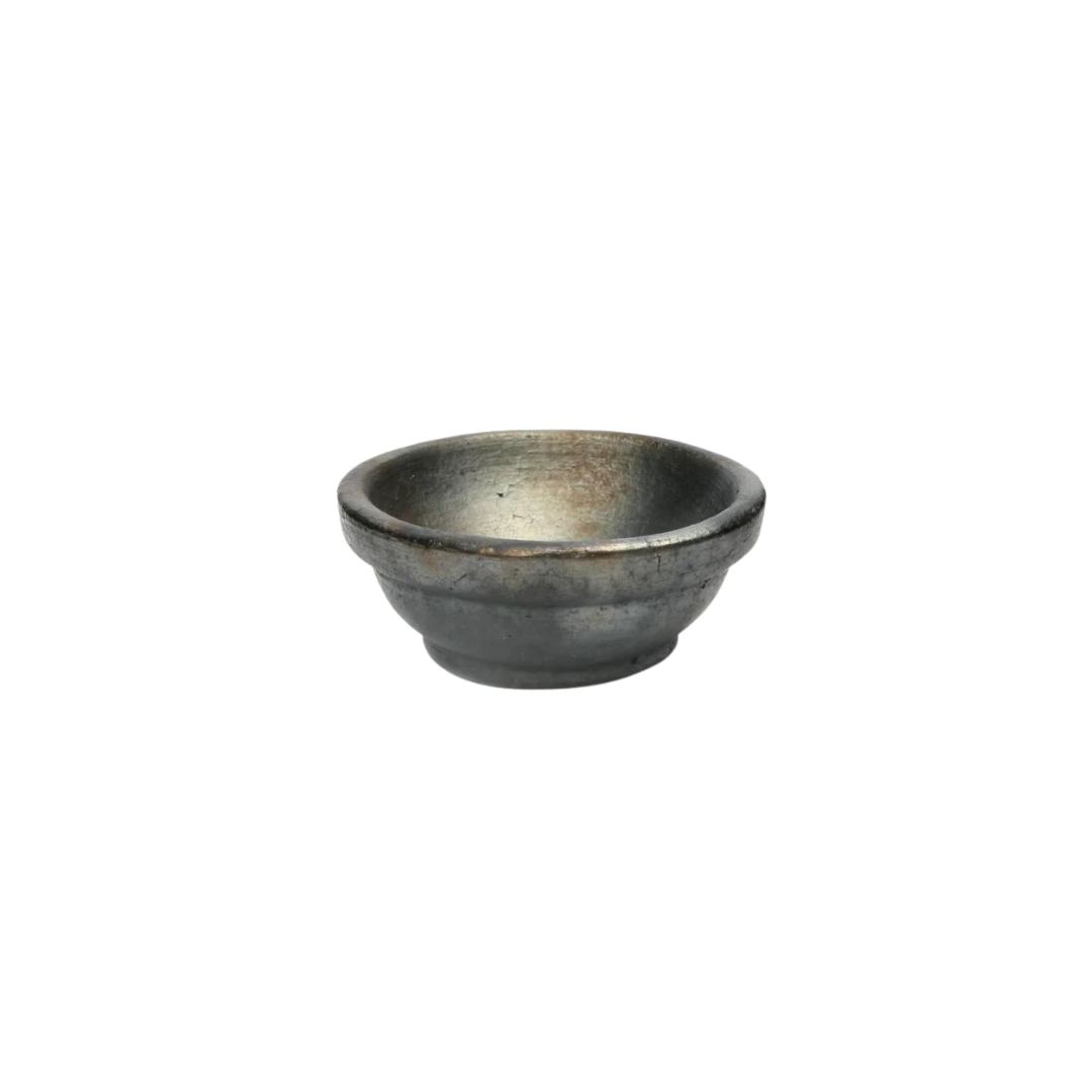 Burned Kom XS van Bazar Bizar - kleine rustieke terracotta kom met burned finish