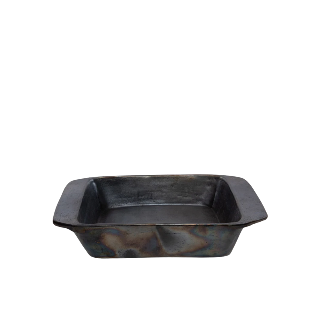 De Burned Ovenschaal van Bazar Bizar – handgemaakte terracotta ovenschaal in burned finish