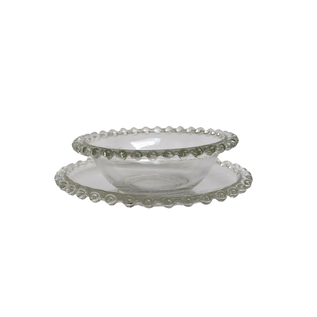 Vintage transparant glazen dessertschaaltje met bijpassende schotel, beide met bolletjesrand