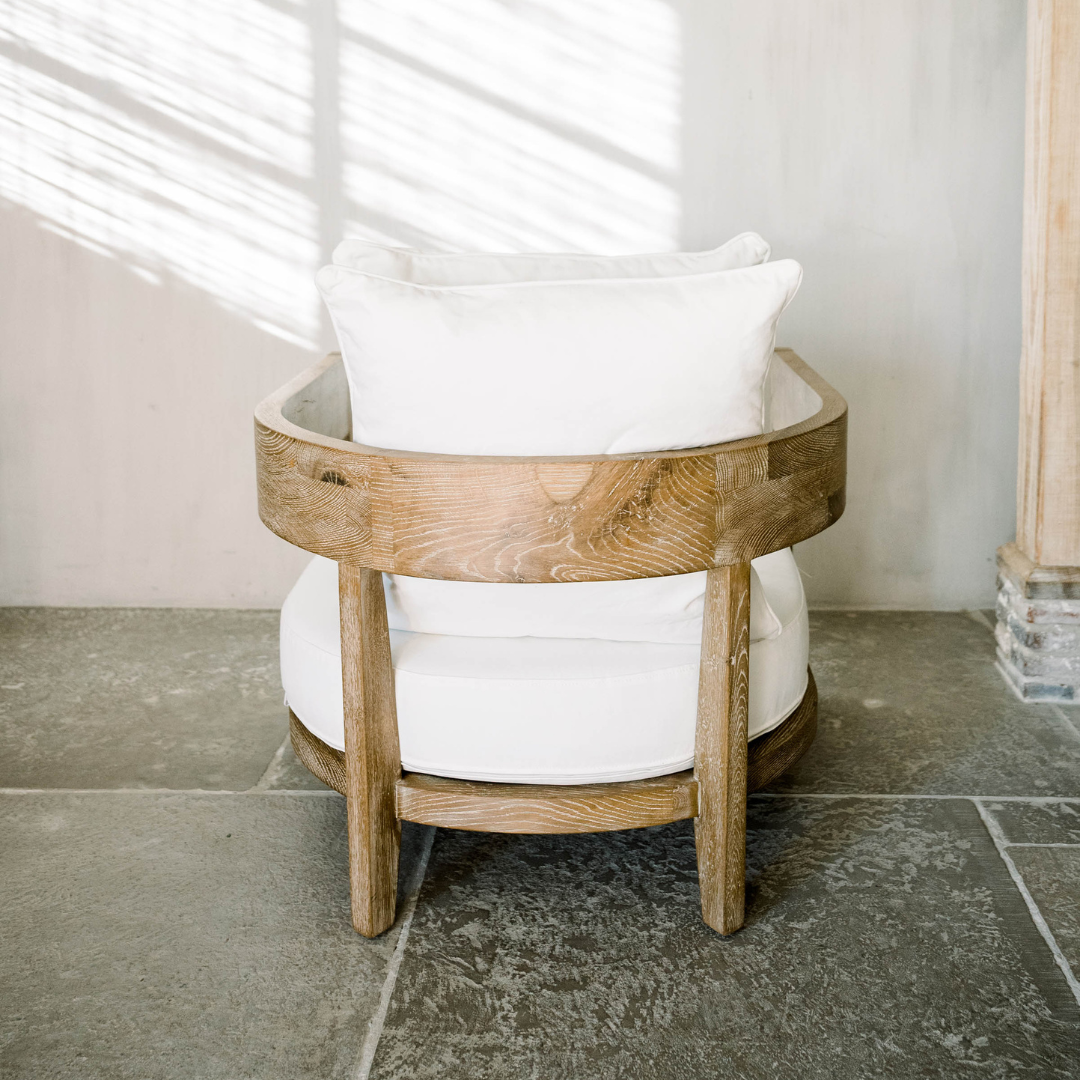 Achteraanzicht Fauteuil Juul Eiken houten stoel met canvas bekleding