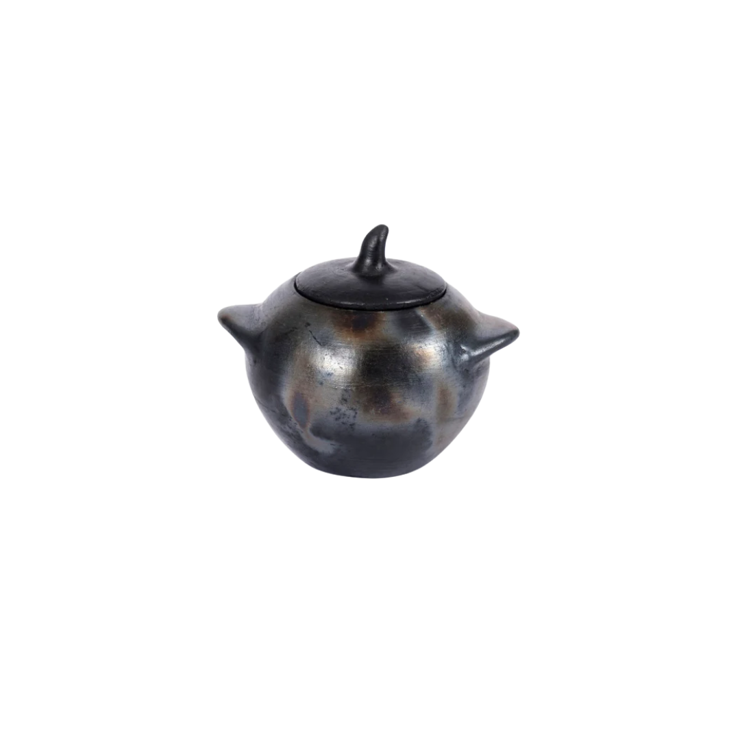 Het Burned Potje van Bazar Bizar – maat M, natuurlijke aardetinten en subtiele textuur.