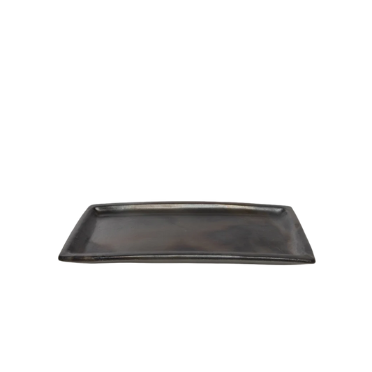 Het Burned Sushi Bord van Bazar Bizar – handgemaakt bord in maat L met warme aardetinten.