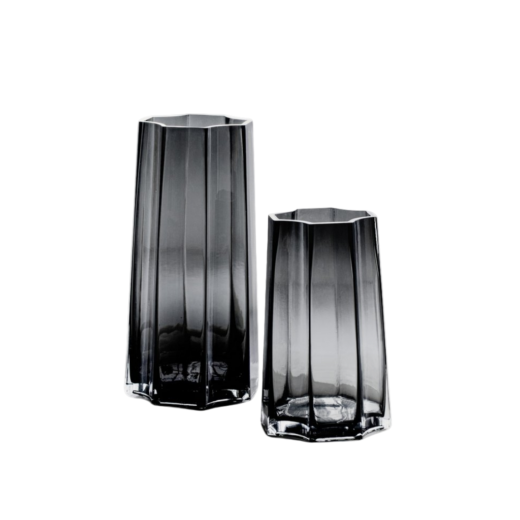 Twee Lenox vazen in verschillende formaten van Element Accessories - stevig, dik diepgrijs glas