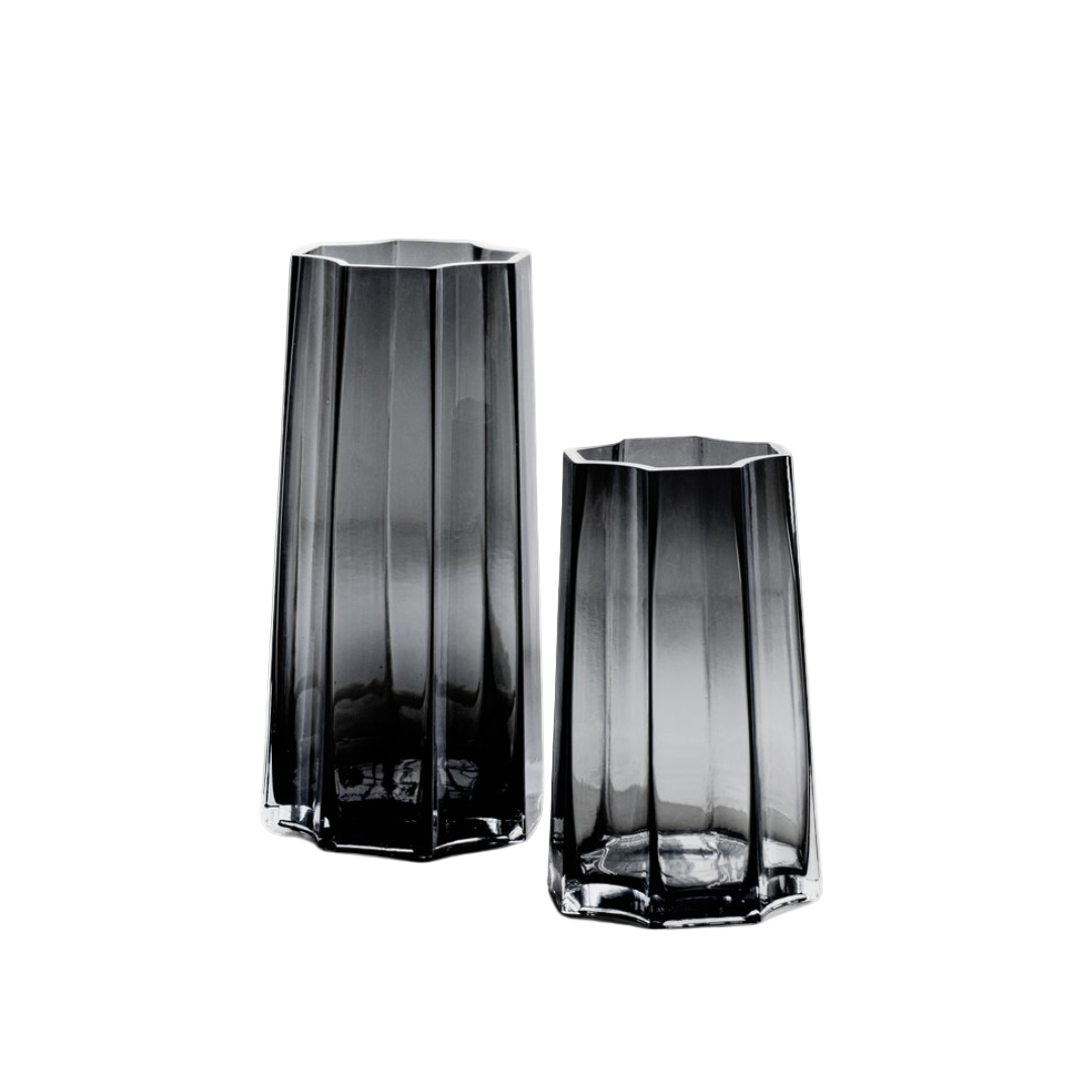 Twee Lenox vazen in verschillende formaten van Element Accessories - stevig, dik diepgrijs glas