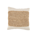 Raffia Stamp Kussenhoes van Bazar Bizar, vierkant model met natuurlijke raffia textuur en katoen
