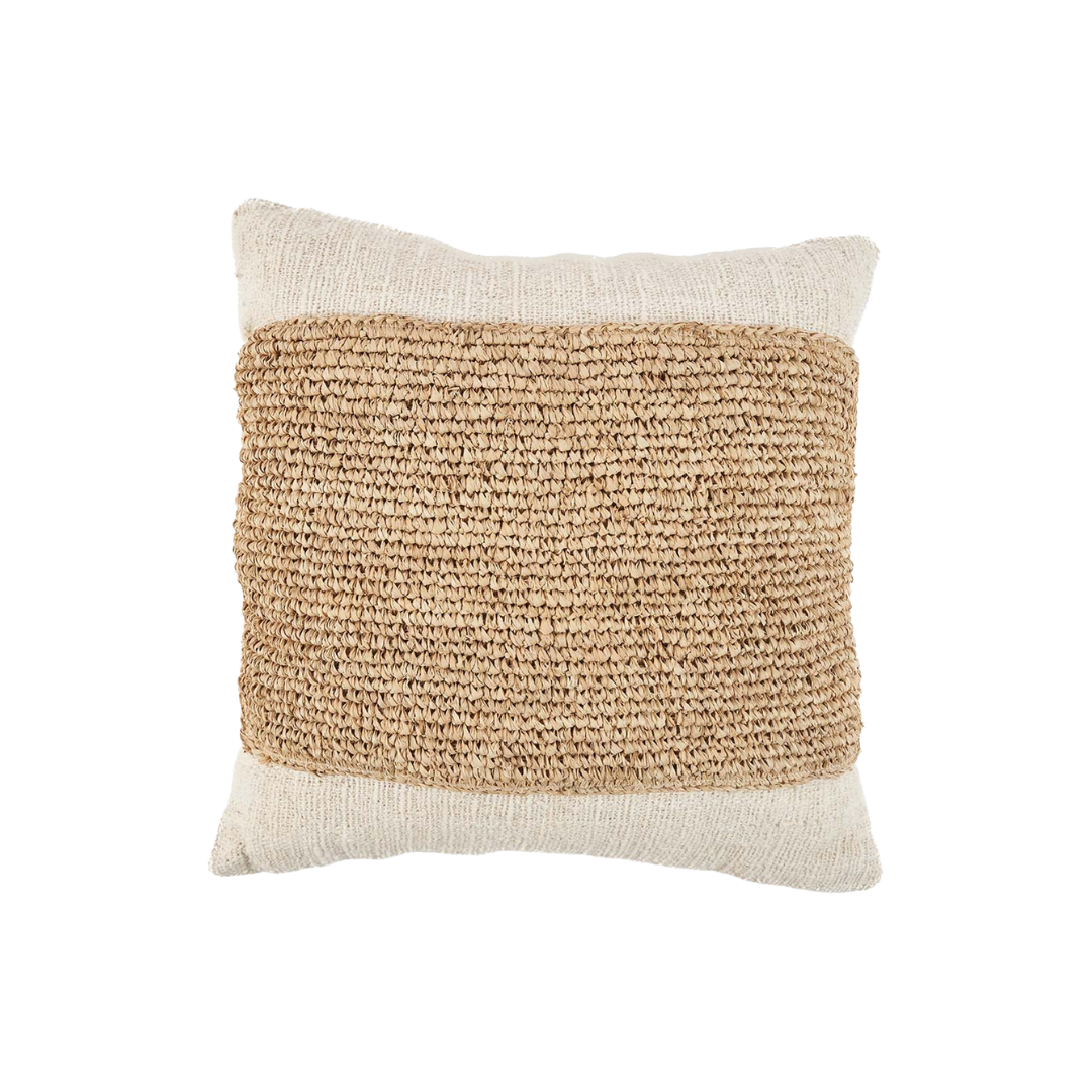 Raffia Stamp Kussenhoes van Bazar Bizar, vierkant model met natuurlijke raffia textuur en katoen