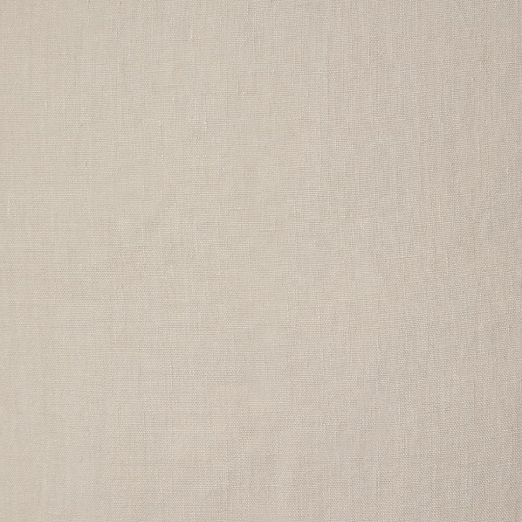 Detailopname van de zachte, gewassen linnen stof van de Scotty kussenhoes taupe