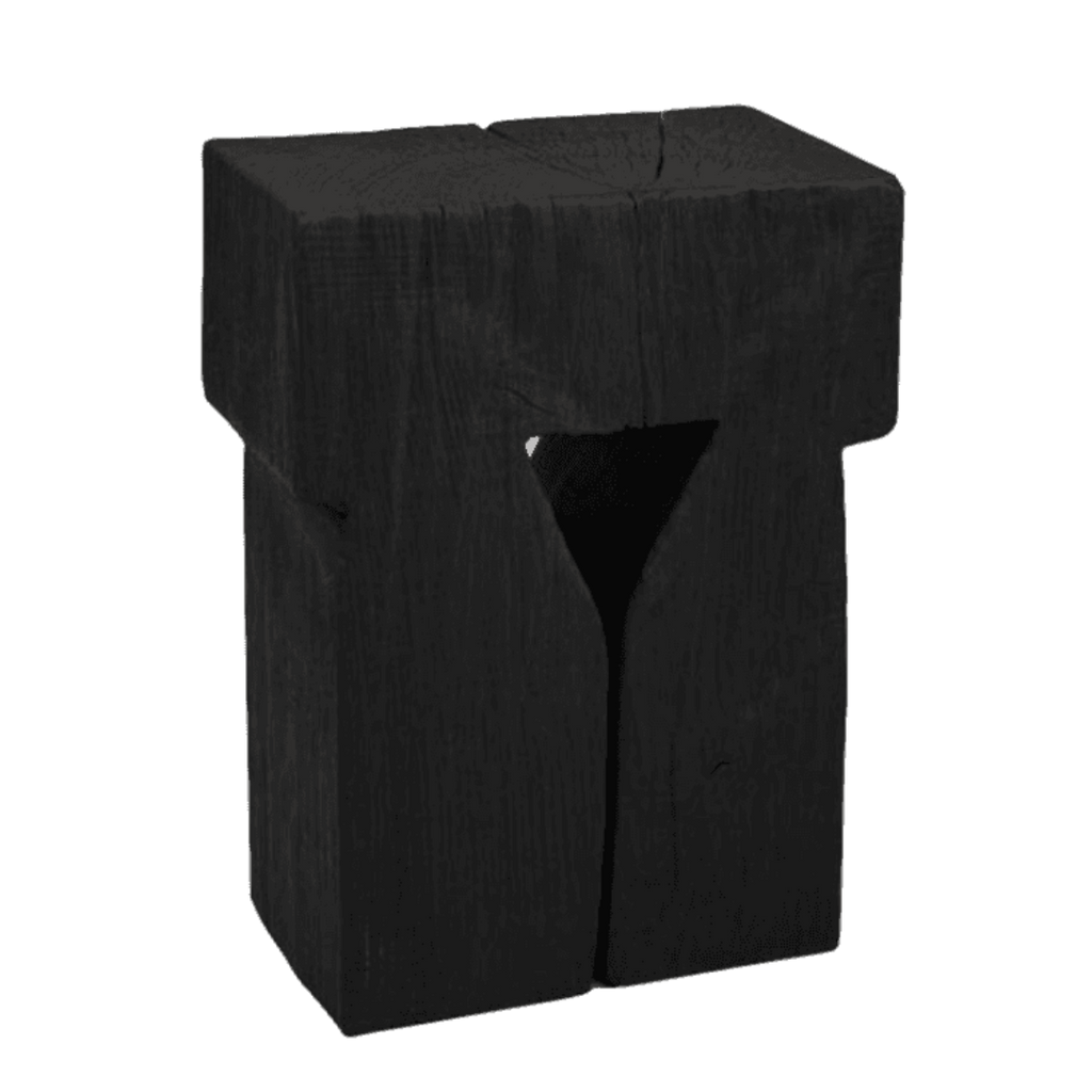 Minimalistische bijzettafel van hout met sculpturale vorm