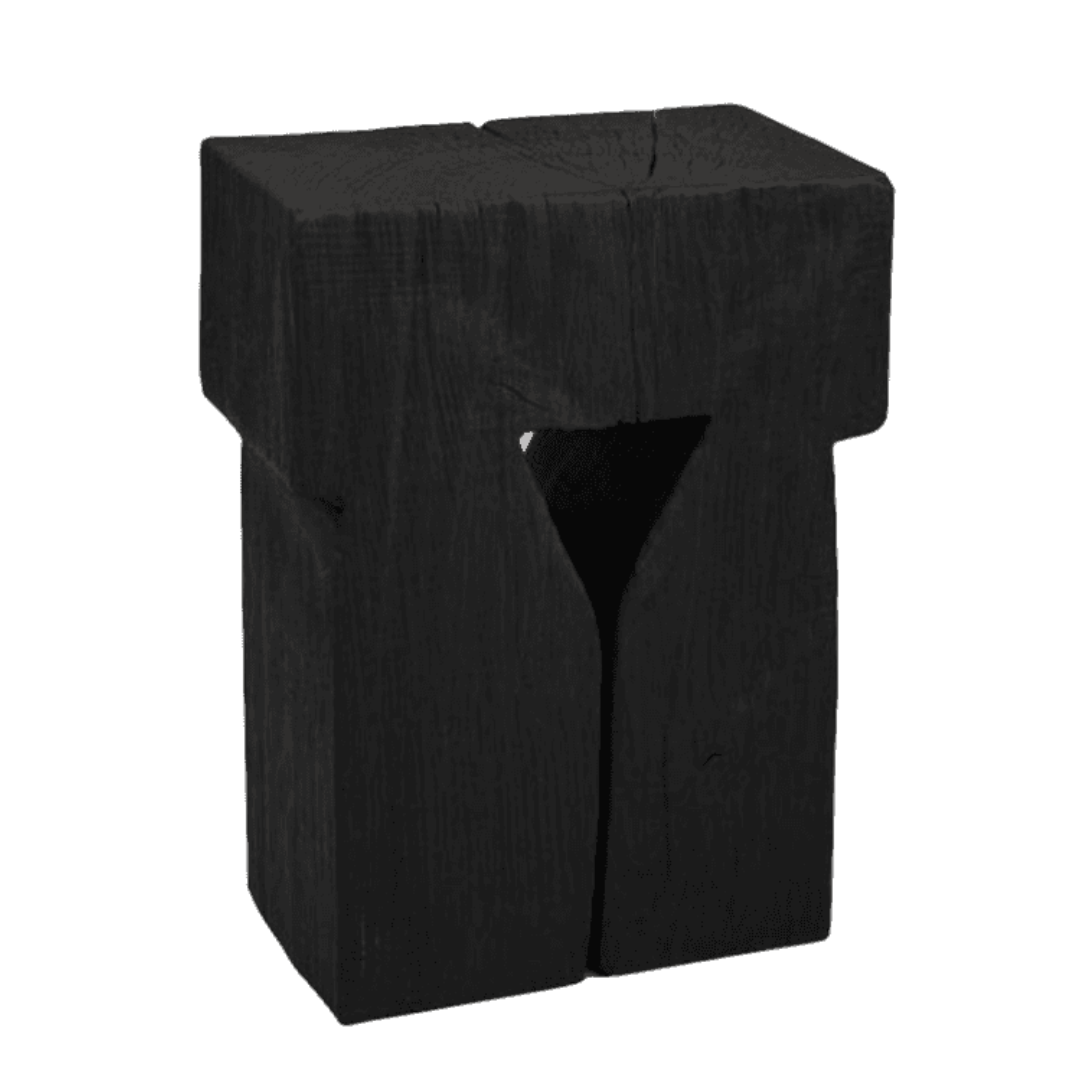 Minimalistische bijzettafel van hout met sculpturale vorm