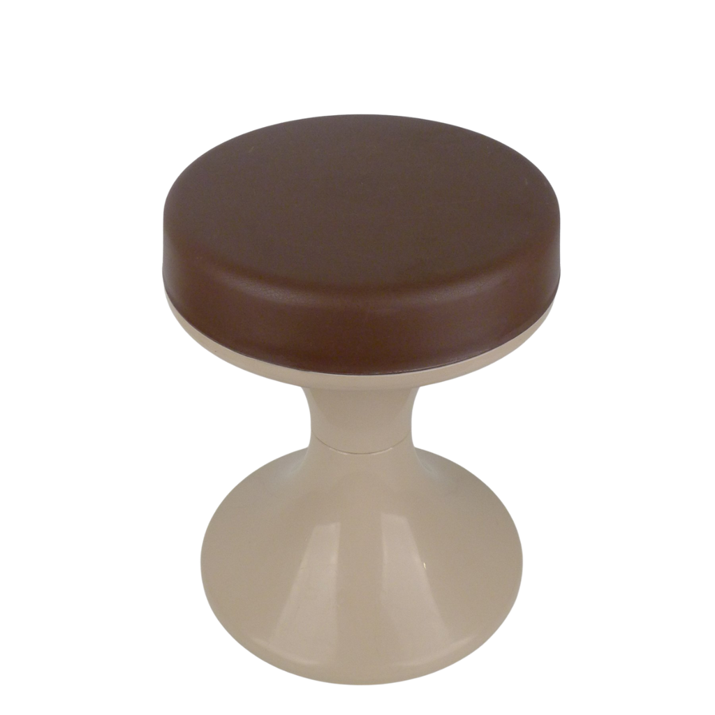 Multifunctionele vintage kruk als zitplaats, bijzettafel of decoratief designobject