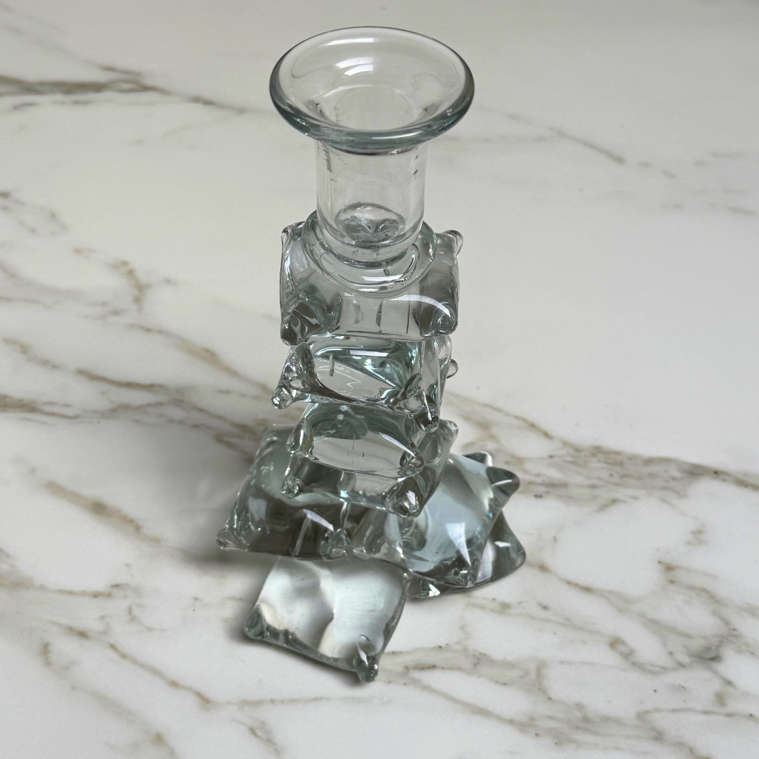 Zephyr kaarshouder op marmer blad – luxueus en opvallend statement voor interieurdecoratie